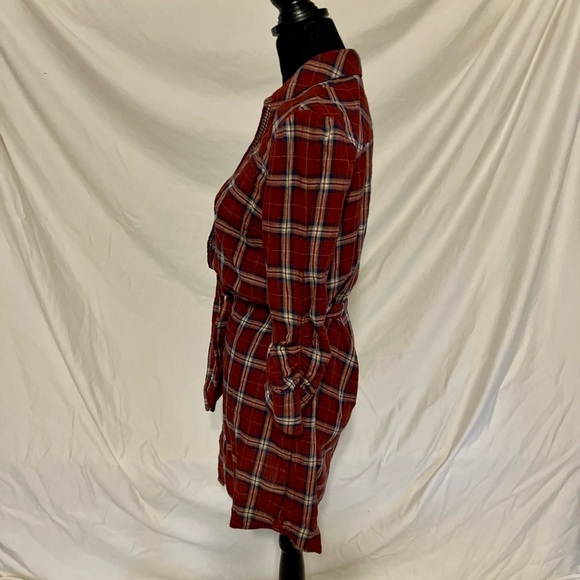 Juicy Couture size 6 dress- fits more like a 4. - Picture 2 of 7